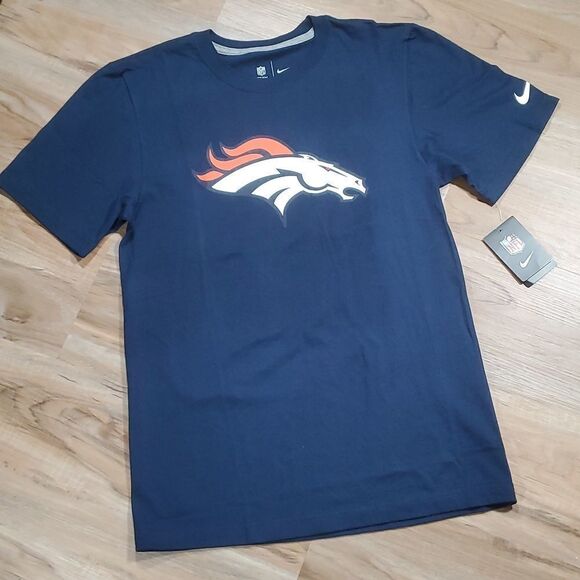 🔹️NWT Nike Broncos Blue Peyton Manning Short Sleeve Tshirt Small - Picture 1 of 7